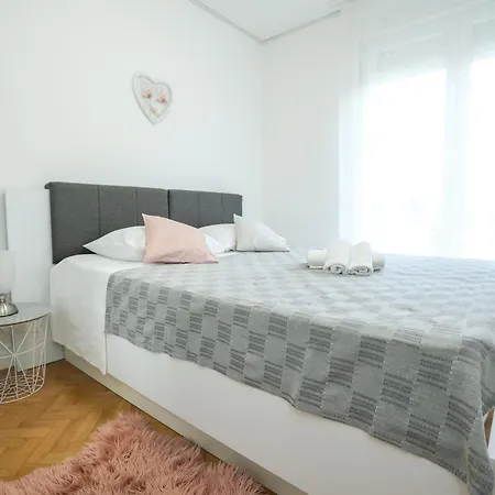 Lana I Davide Appartement Zadar