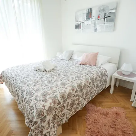Apartment Lana I Davide Zadar
